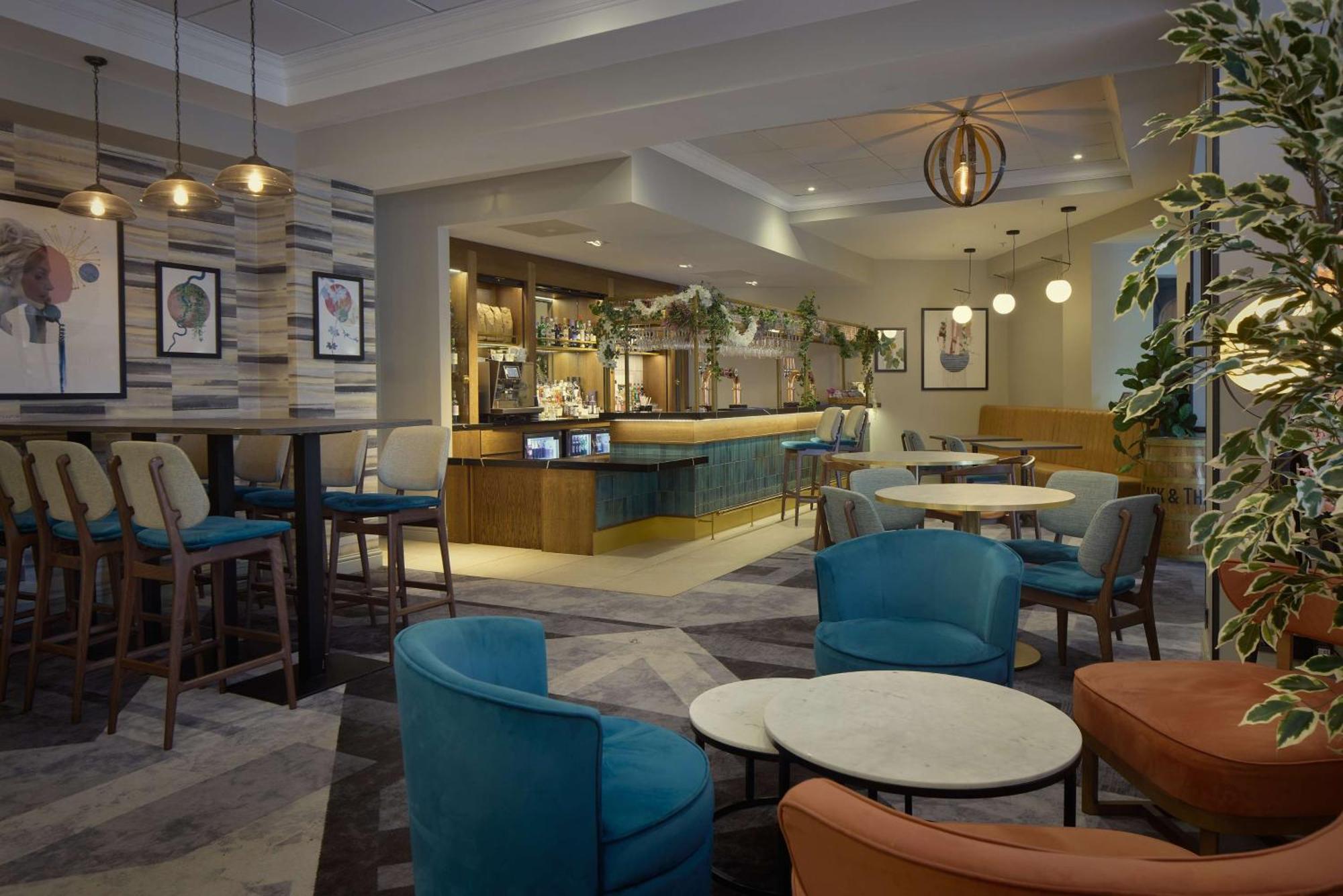 Doubletree By Hilton Dartford Bridge Ξενοδοχείο Εξωτερικό φωτογραφία